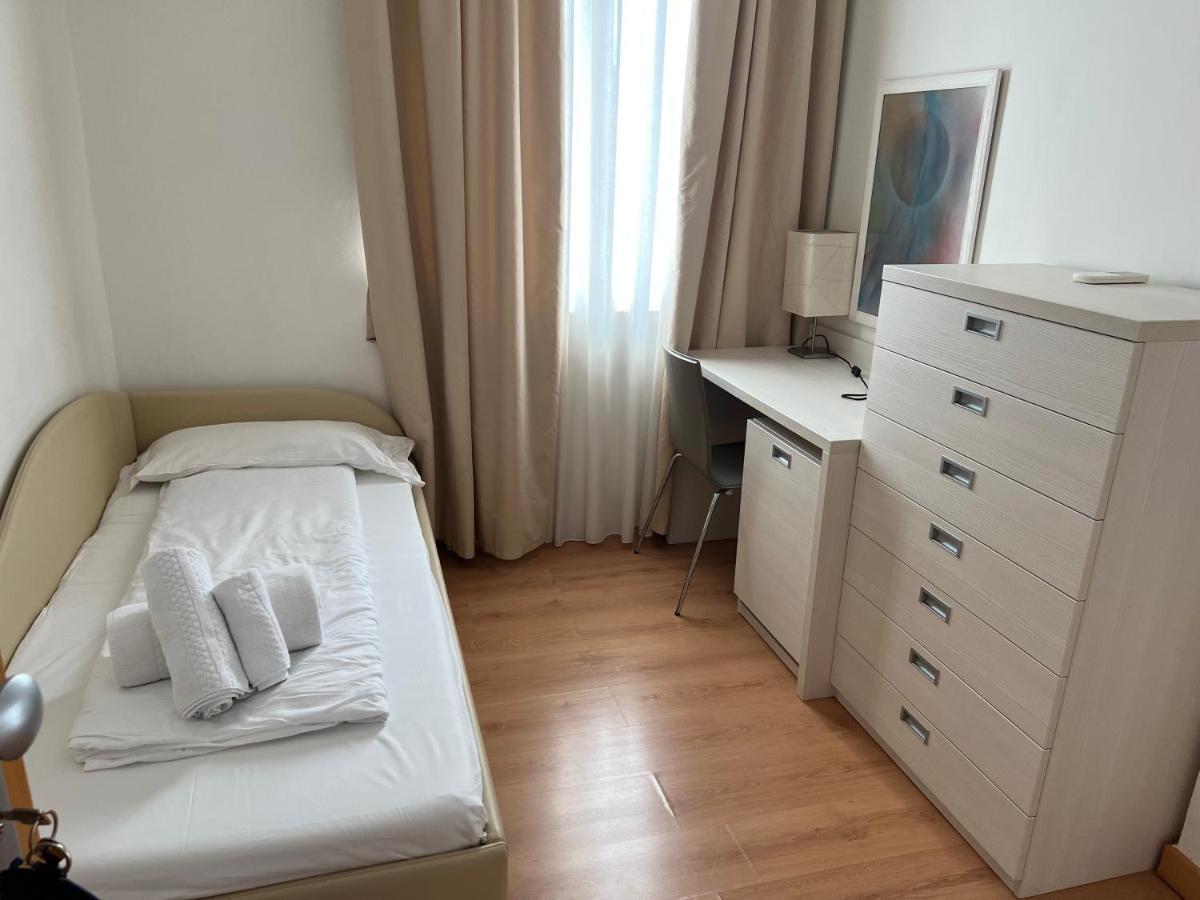 Albergo San Remo Malcesine Extérieur photo