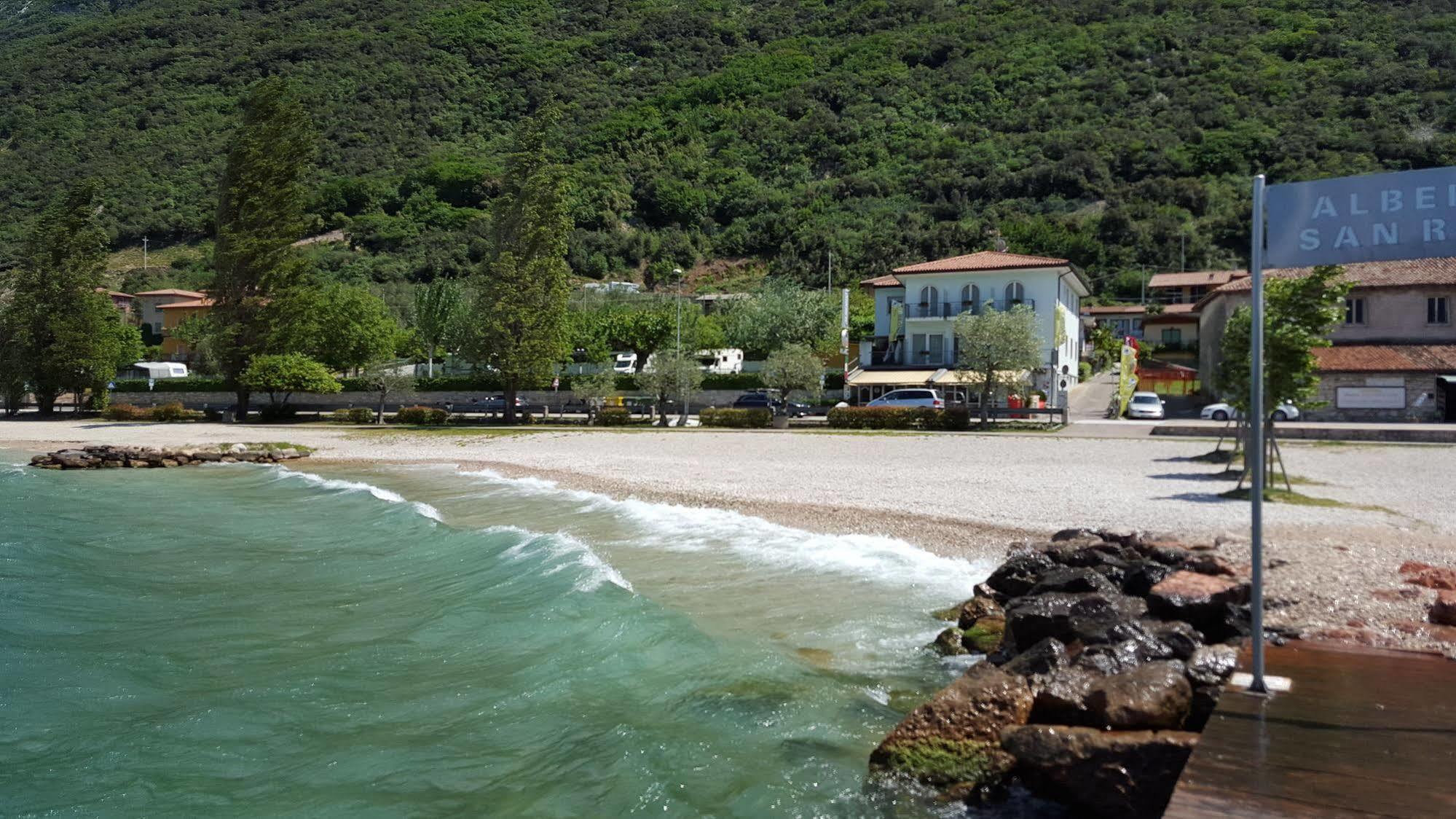Albergo San Remo Malcesine Extérieur photo
